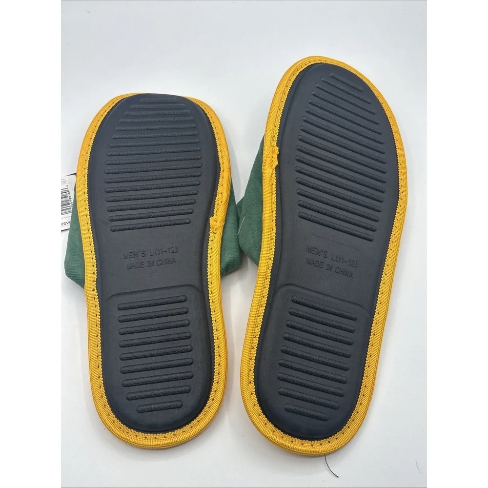 Foco Oakland Athletics‎ Slippers Men's Large (11-12) New